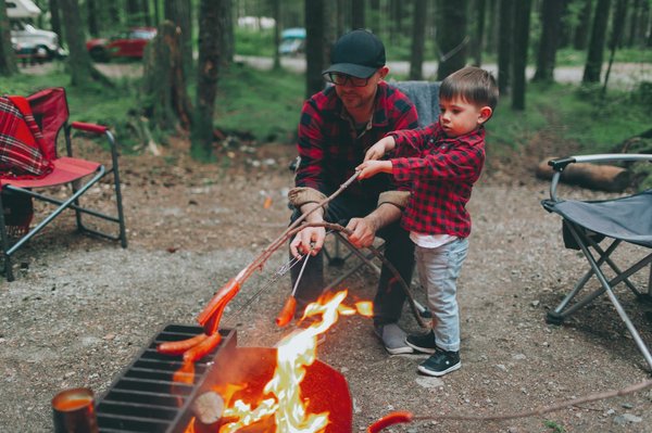 Déguster la cuisine locale : Une expérience gastronomique en camping
