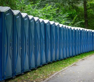 Toilettes sèches publiques : Comment les installer ?